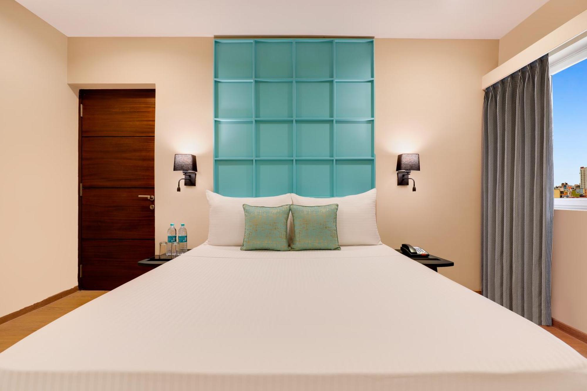 Lemon Tree Suites, Whitefield, Bengaluru Exteriör bild
