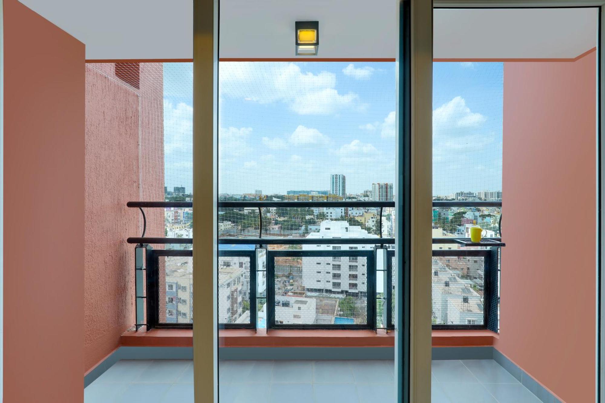 Lemon Tree Suites, Whitefield, Bengaluru Exteriör bild