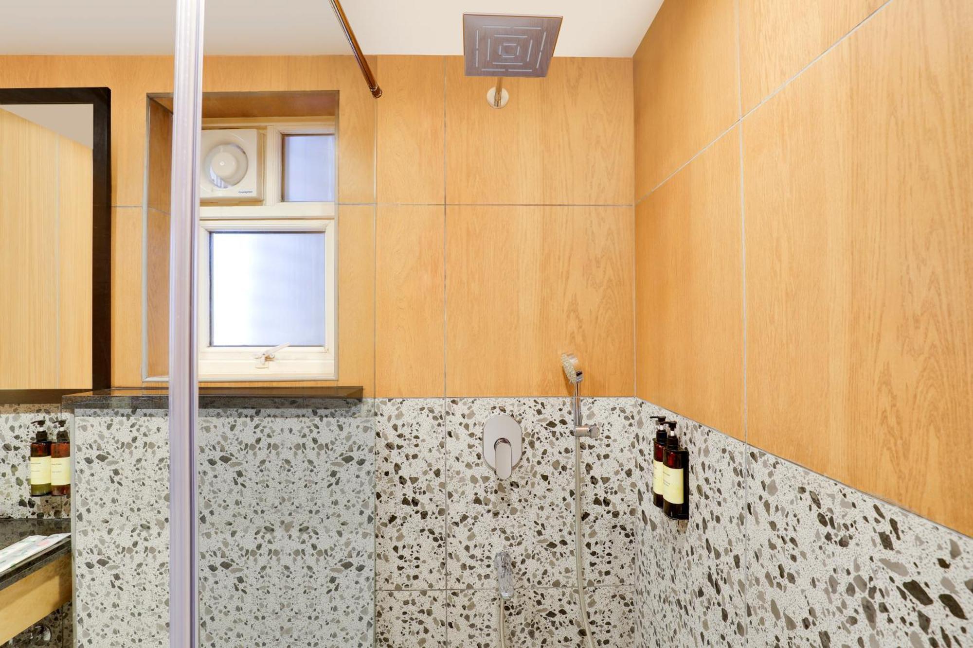 Lemon Tree Suites, Whitefield, Bengaluru Exteriör bild