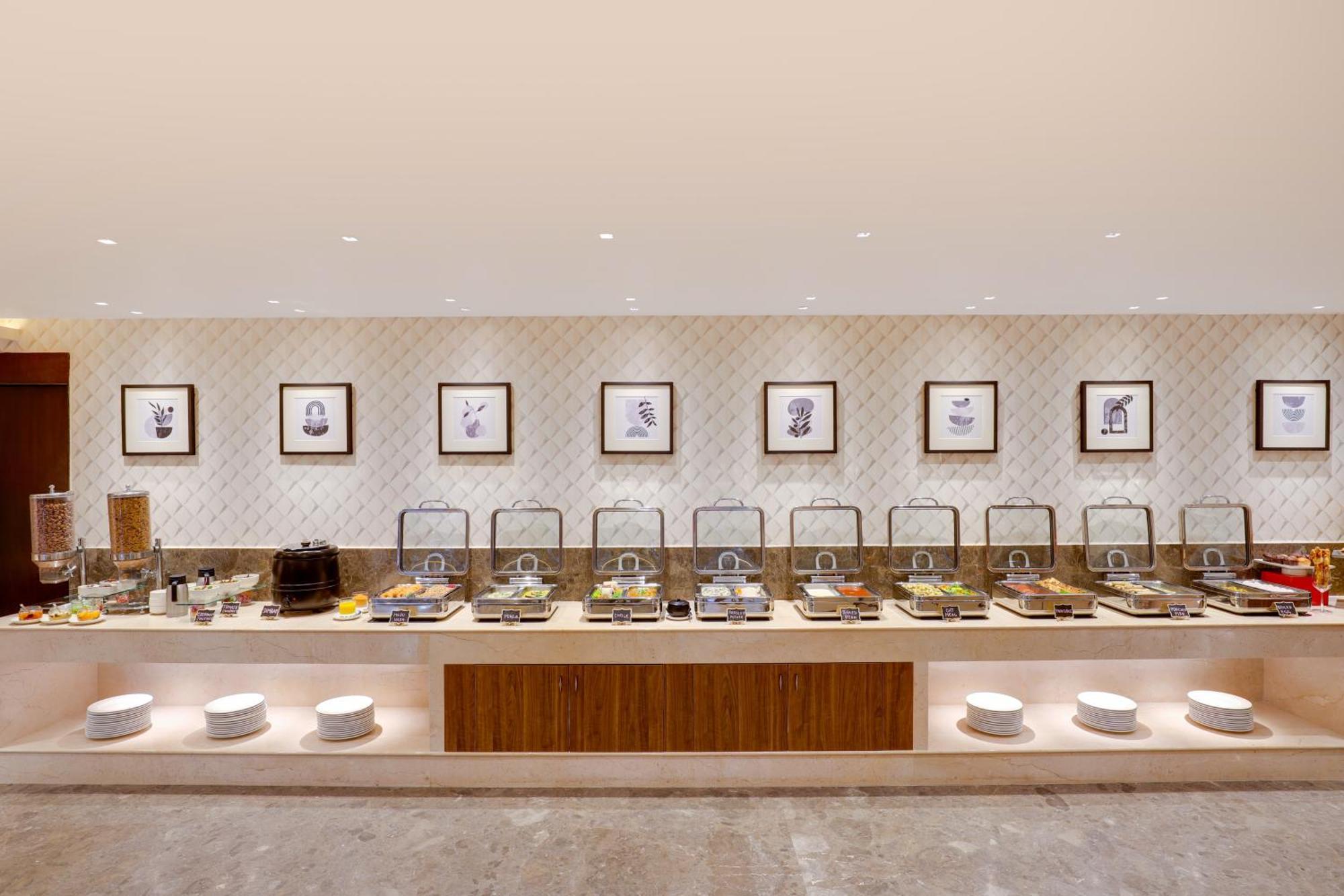 Lemon Tree Suites, Whitefield, Bengaluru Exteriör bild