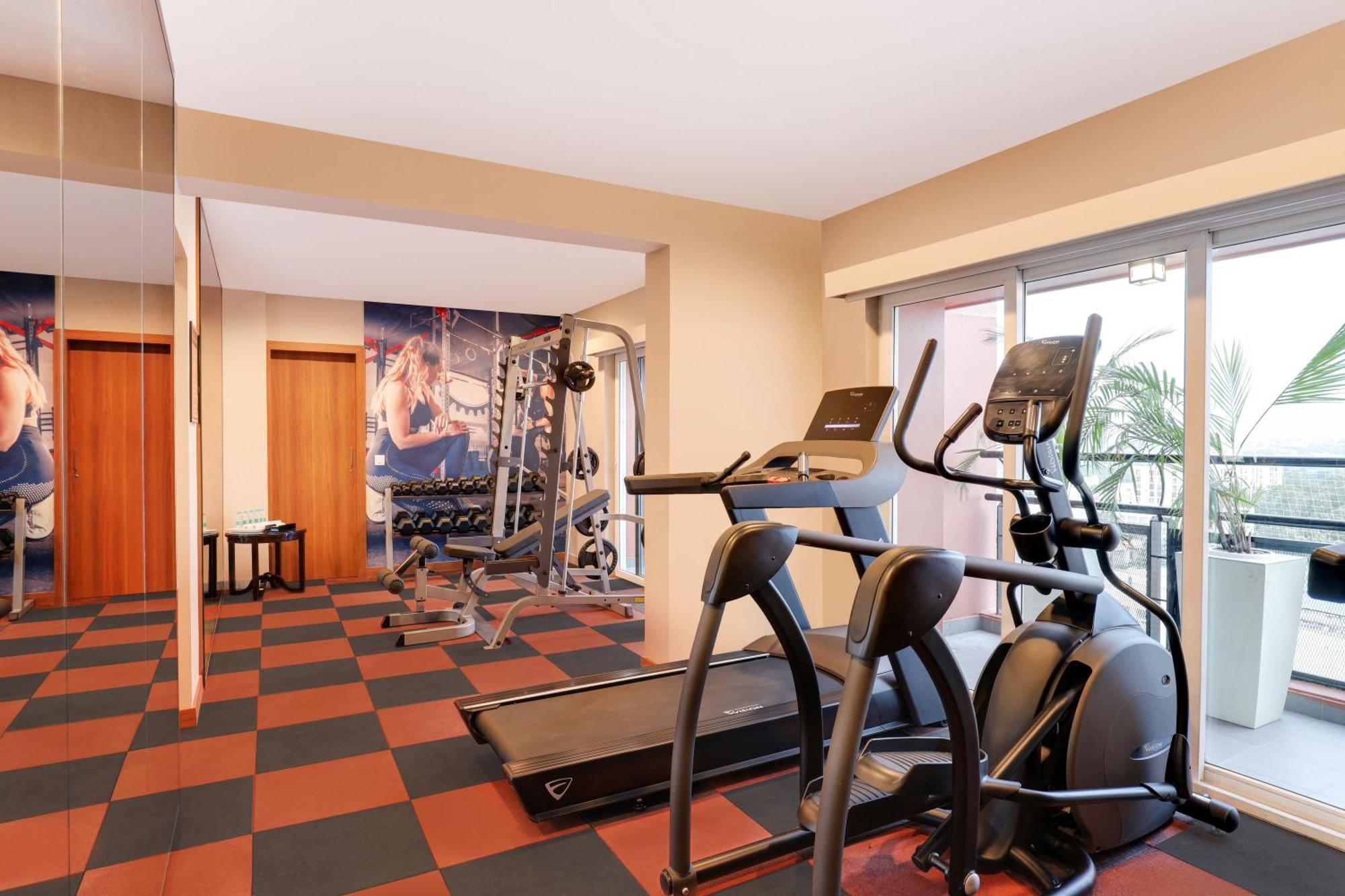 Lemon Tree Suites, Whitefield, Bengaluru Exteriör bild